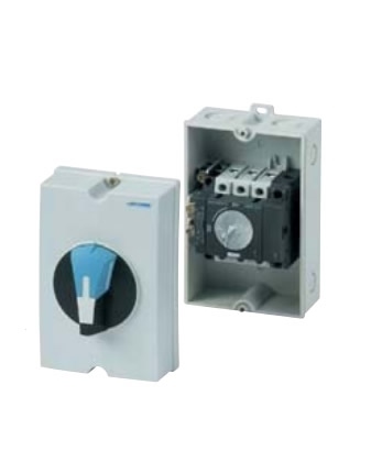 [2215 3302] Socomec Breaker --_ Socomec 2215 3302 Sirco 20A 3P Enclosed Isolator IP65_ [2215 3302]