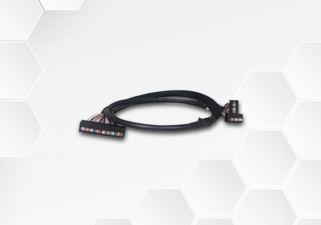 Delta  PLC Accessories Common, CABLE (IDC-IDC) 40P-20PX2 2.0M SHIELD 4